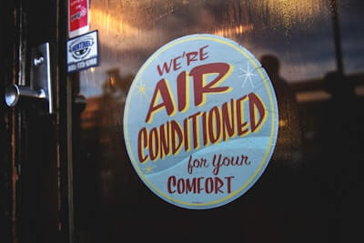 airconditionedの看板